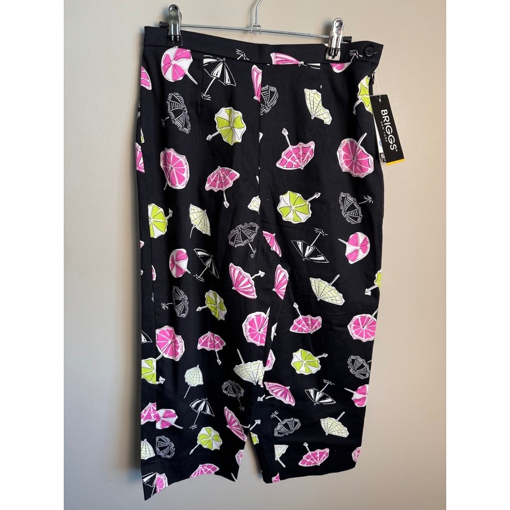 Briggs Womens Black Umbrella Print Capri Pants 8 Retro Whimsical Summer Novelty